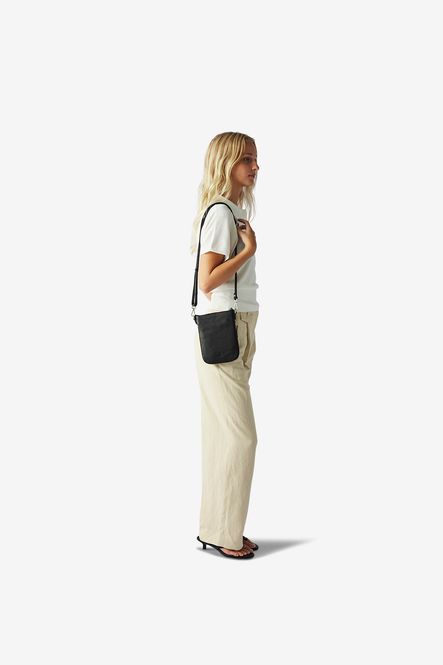 Huvudbild Adax Shoulderbag Abbie svart
