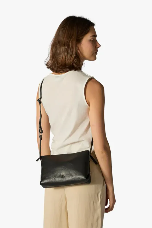 Adax Shoulderbag Manilla svart