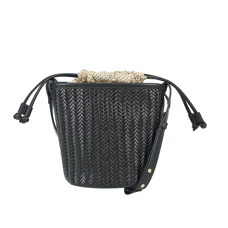 Ulrika Design Bucketbag Braid svart